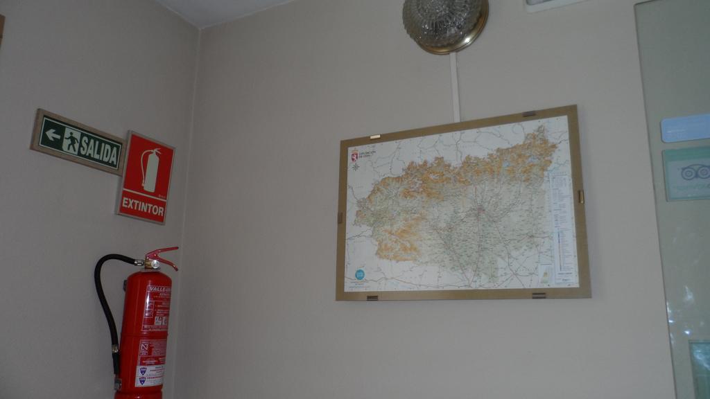 Hostal Coruna Astorga Εξωτερικό φωτογραφία