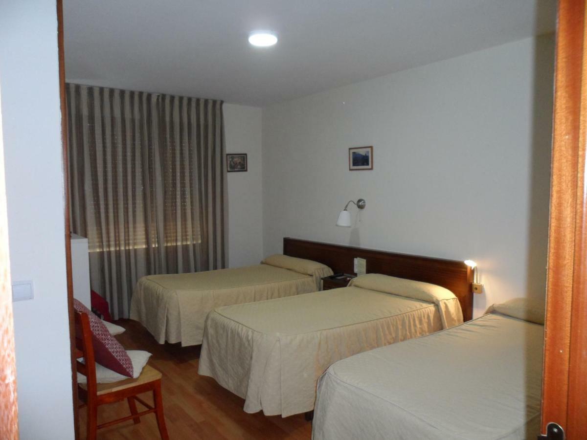 Hostal Coruna Astorga Εξωτερικό φωτογραφία